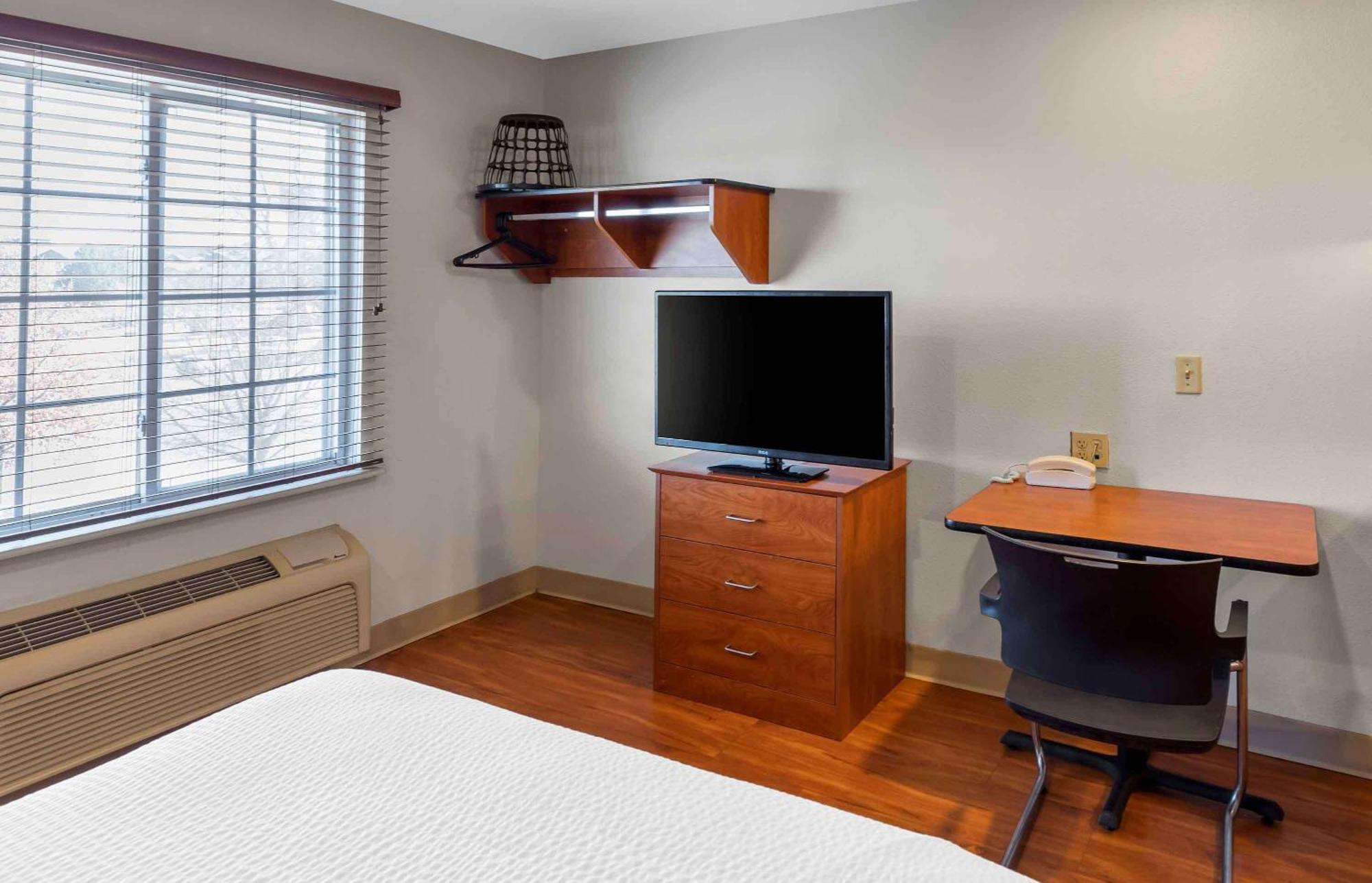 Extended Stay America Select Suites - Wichita - Airport 외부 사진