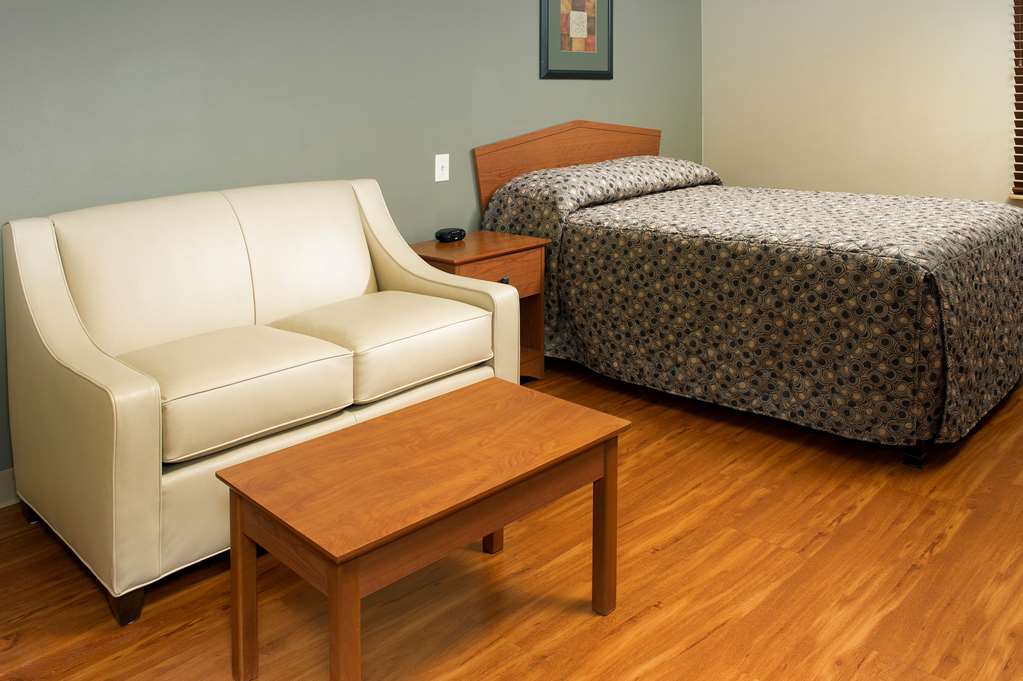 Extended Stay America Select Suites - Wichita - Airport 객실 사진