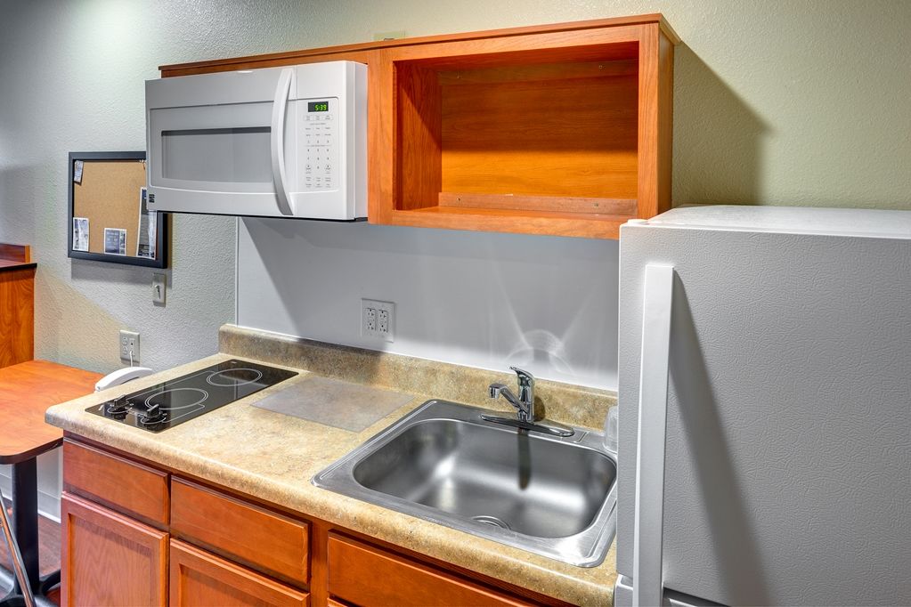 Extended Stay America Select Suites - Wichita - Airport 객실 사진